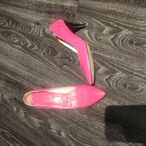 Caressa Vintage Pink Leather Heels 7